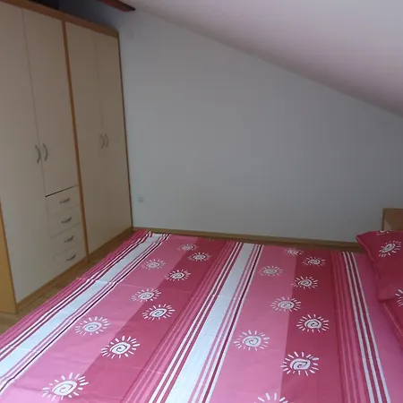 Apartman Arina *